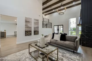 Photo #1: 6423575 Listing