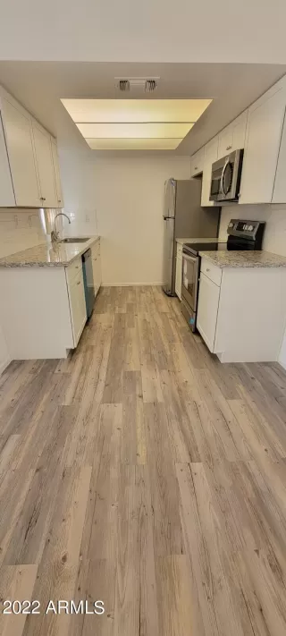 Photo #1: 6423997 Listing 
