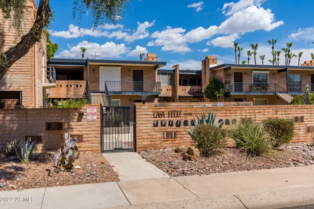 MLS: 6424361 Condo For Sale