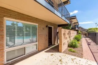 Photo #4: 6424361 Listing