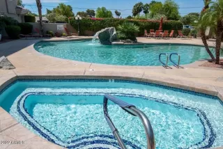 Photo #1: 6424408 Listing