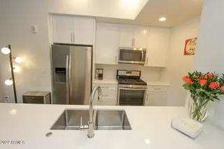 Photo #4: 6424537 Listing