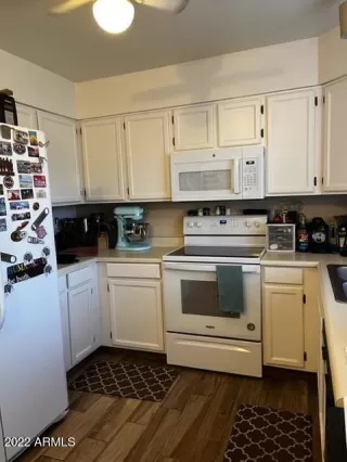 Photo #2: 6424600 Listing