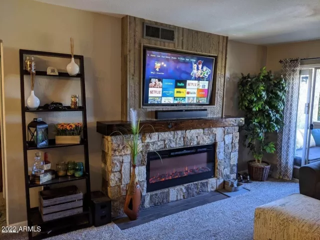 MLS: 6425099 Condo For Sale