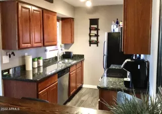 Photo #2: 6425099 Listing 