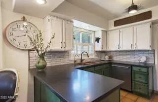 Photo #2: 6425478 Listing