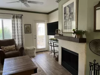 Photo #6: 6425777 Listing