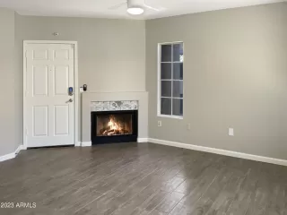 Photo #2: 6425856 Listing