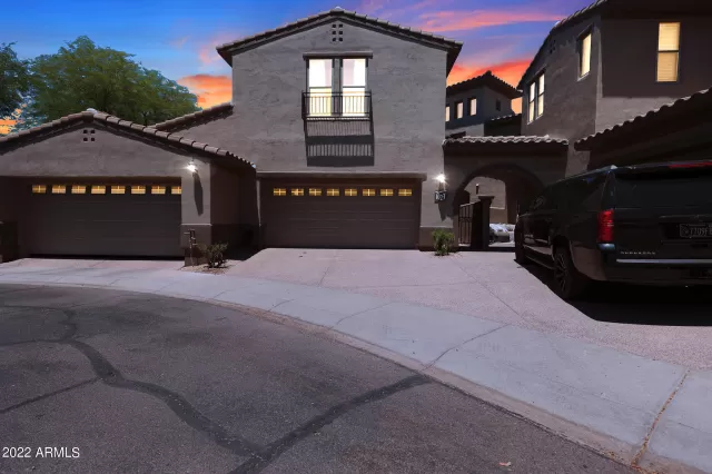 MLS: 6426168 Condo For Sale