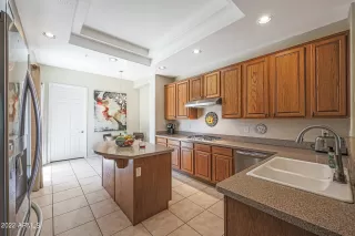Photo #4: 6426168 Listing 