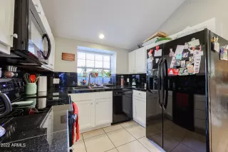 Photo #2: 6426189 Listing