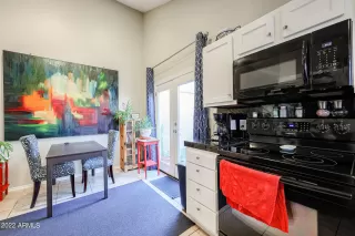 Photo #3: 6426189 Listing