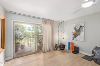 Photo #6: 6426428 Listing