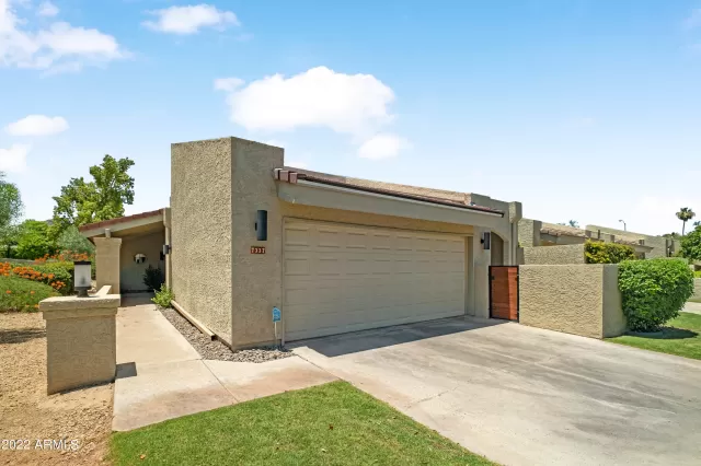 MLS: 6426456 Condo For Sale