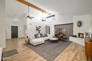 Photo #1: 6426456 Listing