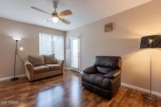 Photo #2: 6427214 Listing