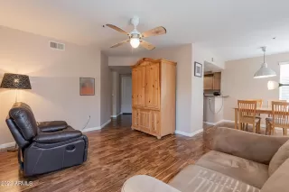 Photo #4: 6427214 Listing