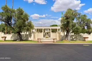 Photo #2: 6427646 Listing