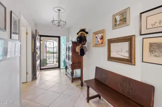 Photo #5: 6427646 Listing