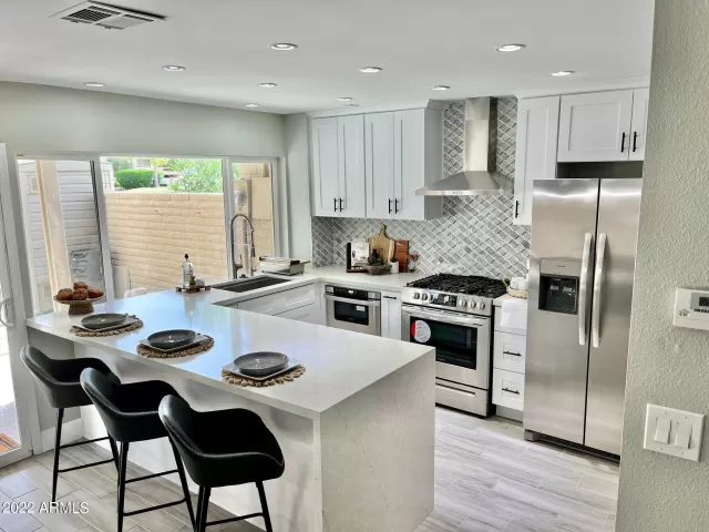 MLS: 6427660 Condo For Sale