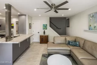 Photo #2: 6427820 Listing