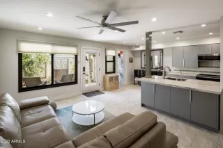 Photo #6: 6427820 Listing