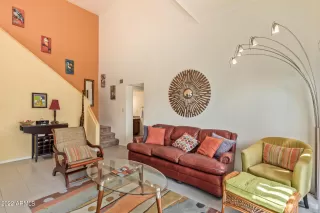 Photo #1: 6427853 Listing