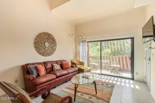 Photo #2: 6427853 Listing