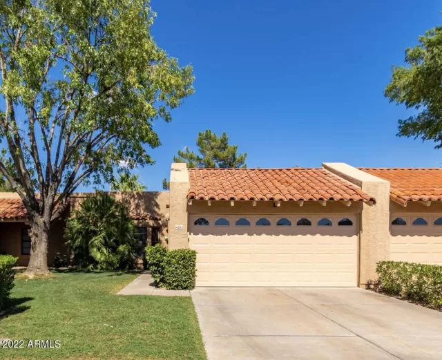 MLS: 6428296 Condo For Sale