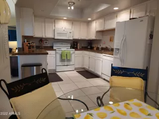 Photo #4: 6428393 Listing