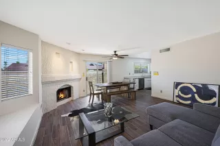 Photo #2: 6428642 Listing 