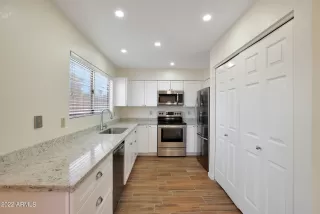 Photo #4: 6428642 Listing 