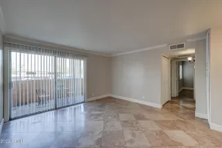 Photo #2: 6428686 Listing