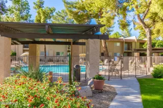 Photo #2: 6428712 Listing 