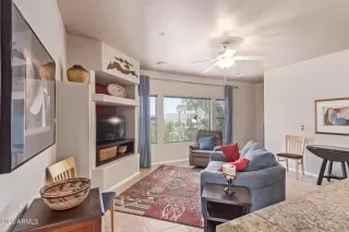 Photo #3: 6429132 Listing