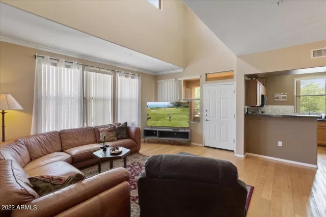 MLS: 6429145 Condo For Sale