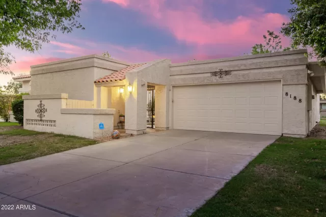 MLS: 6429335 Condo For Sale