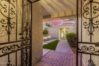 Photo #1: 6429335 Listing