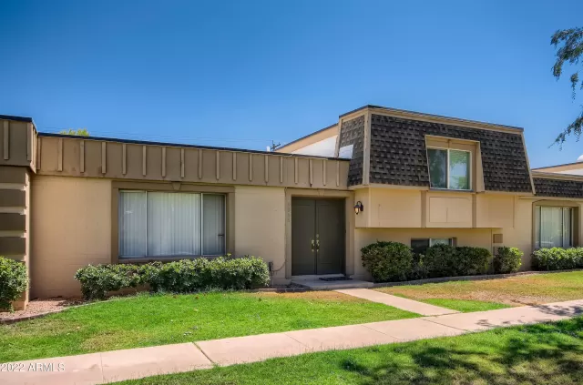 MLS: 6429432 Condo For Sale