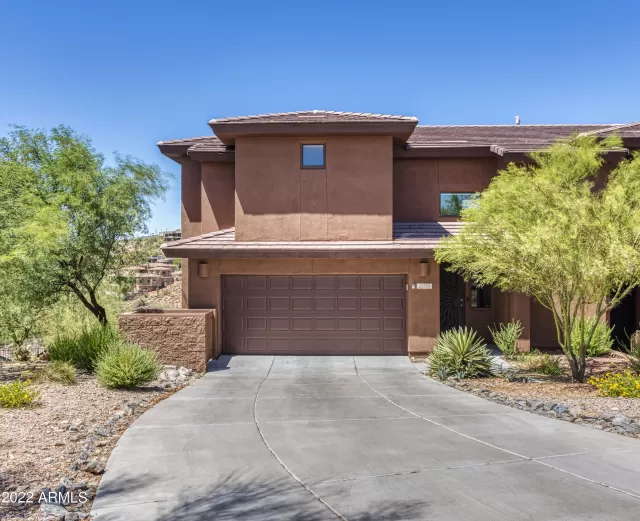 MLS: 6429577 Condo For Sale