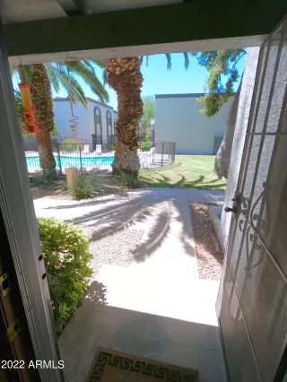 Photo #2: 6430088 Listing