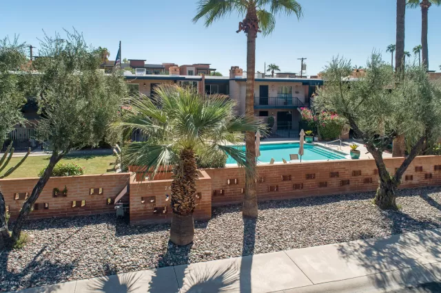 MLS: 6430167 Condo For Sale