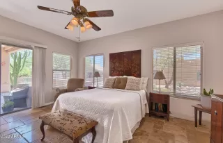 Photo #6: 6430360 Listing