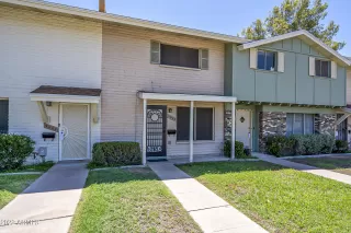 Photo #4: 6430388 Listing