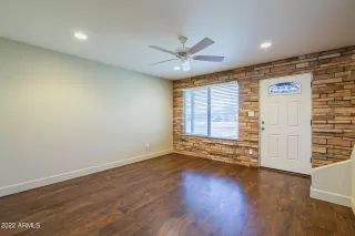 Photo #6: 6430388 Listing