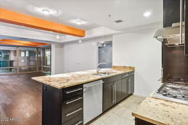 MLS: 6430394 Condo For Sale