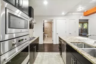 Photo #1: 6430394 Listing 