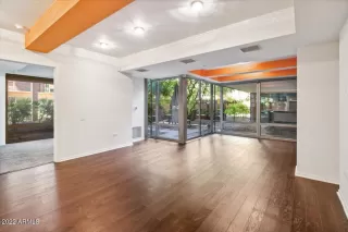 Photo #5: 6430394 Listing 