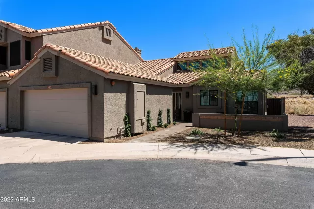 MLS: 6430440 Condo For Sale