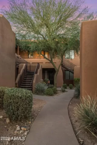 Photo #2: 6430719 Listing